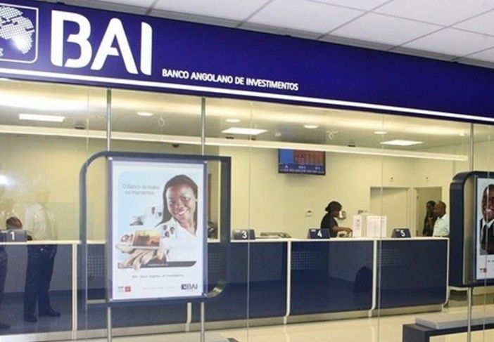 Desafios Estruturais do Sistema Financeiro em Angola